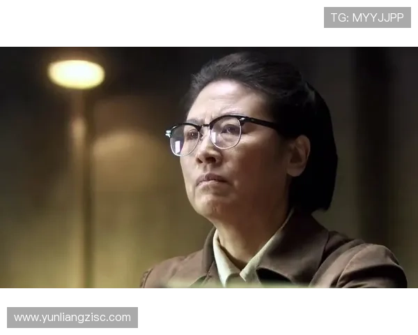 风筝:3000字震撼解说,他15年的伪装,只为等到那一刻 风筝:3000字震撼解说,他15年的伪装,只为等到那一刻